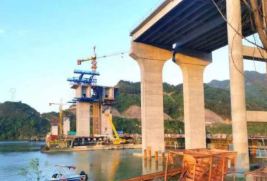 桐溪大橋建設(shè)使用起重滑車